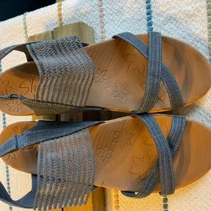 Skechers Luxe Foam Dawdle Women' 9 Navy Cushion Slingback Wedge Sandals 32829